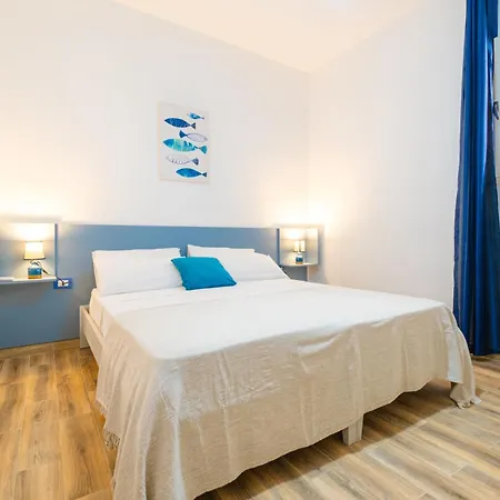 Holiday home Villetta Othoni -
