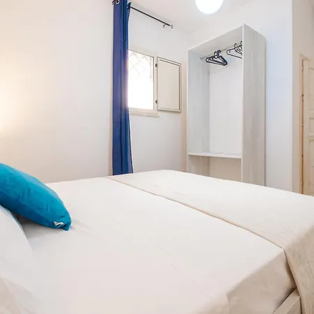 Holiday home Villetta Othoni - *